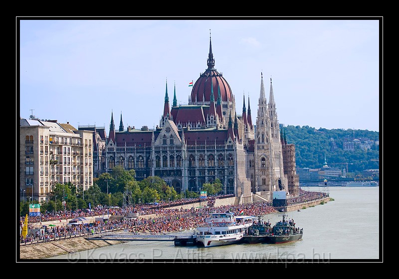 Red Bull Air Race Budapest 0005.jpg